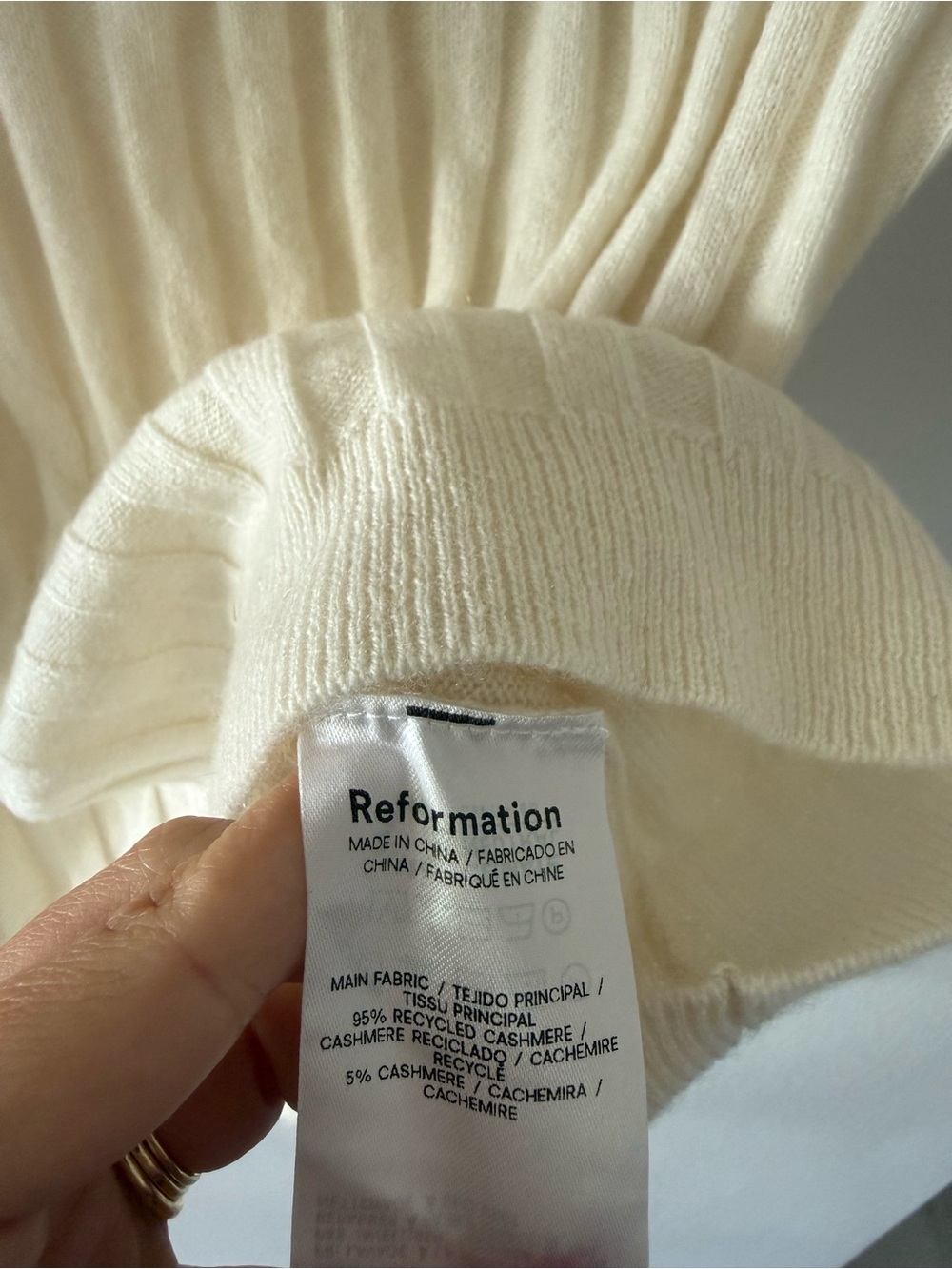 Reformation Rowyn Cashmere Ivory-White-Cream Ribbed Sleeveless Turtleneck Small - Picture 5 of 7